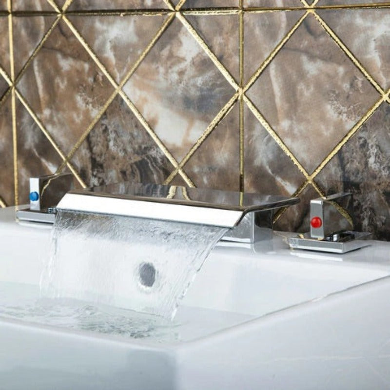 Wash Basin Chrome Bathtub Tap With Two Handles