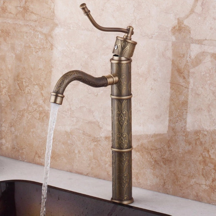 Antique Brass Bathroom Basin Sink Deck Mounted Faucet Tap