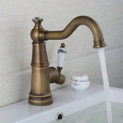 Antique Brass Swivel 360 Rotated Stream Faucet