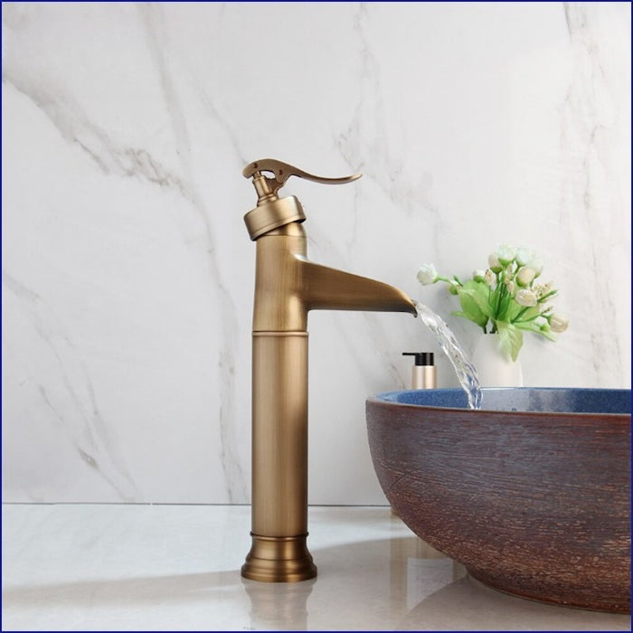 Antique Brass Bathroom Basin Sink Faucet