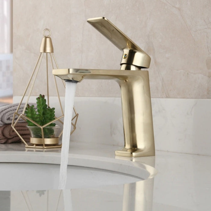 Golden Wash Basin Sink And Bathroom Faucet Tap