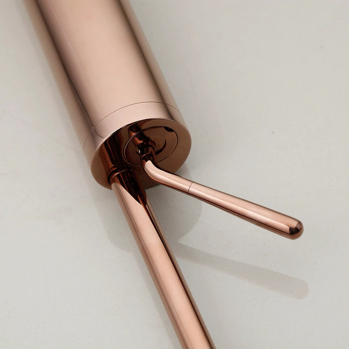 Solid Brass Teardrop Shaped Tap Faucet