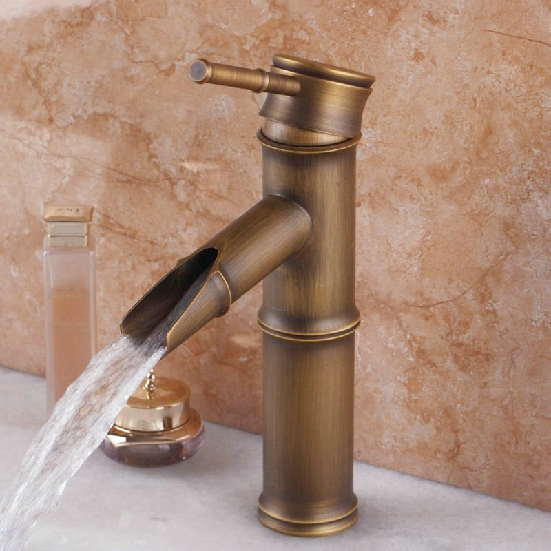 Antique Brass Handle Wash Basin Faucet